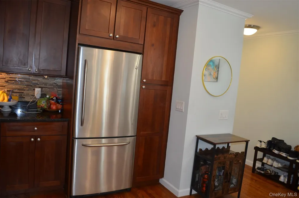 17 Broadway #2F Harrison, NY 10528