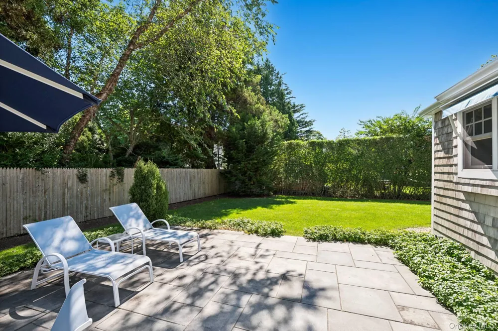 200 Little Plains Road Southampton, NY 11968