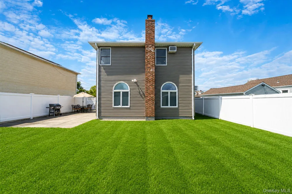 110 Bert Avenue Westbury, NY 11590