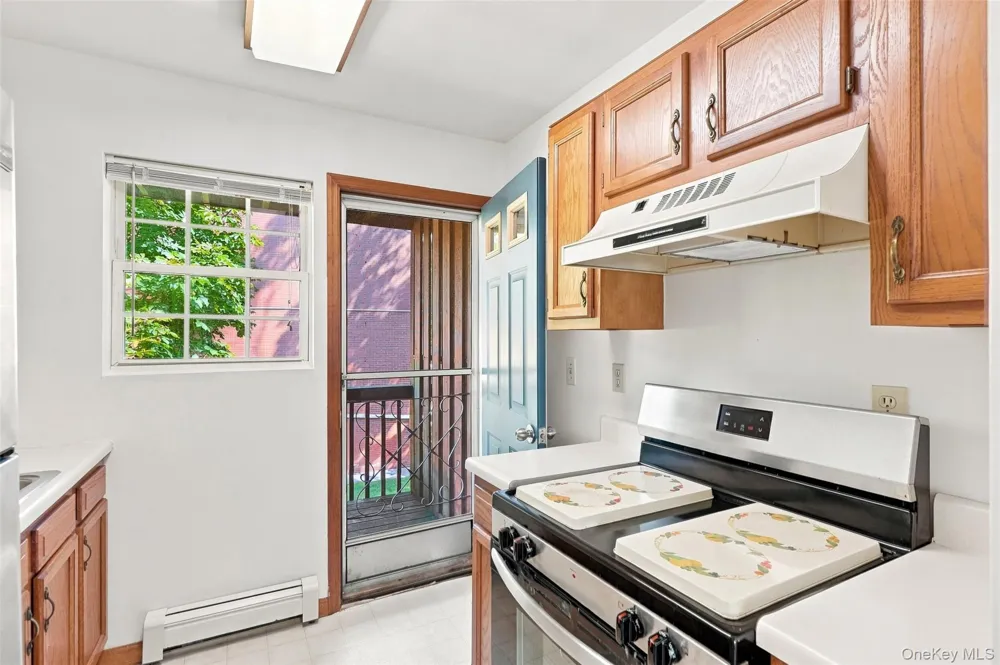 19 Huguenot Street #3 New Paltz, NY 12561