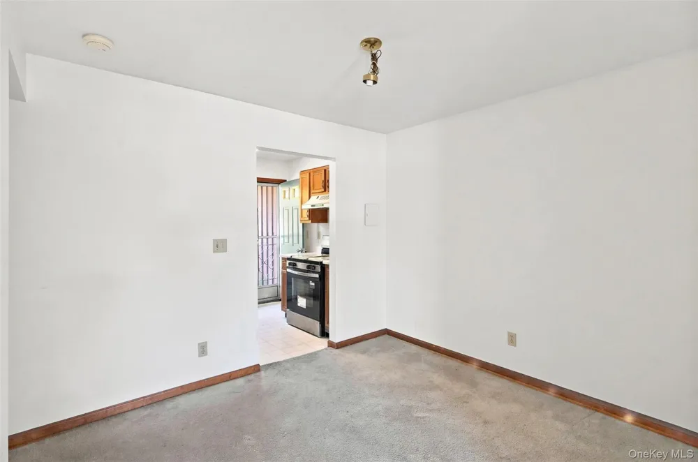19 Huguenot Street #3 New Paltz, NY 12561