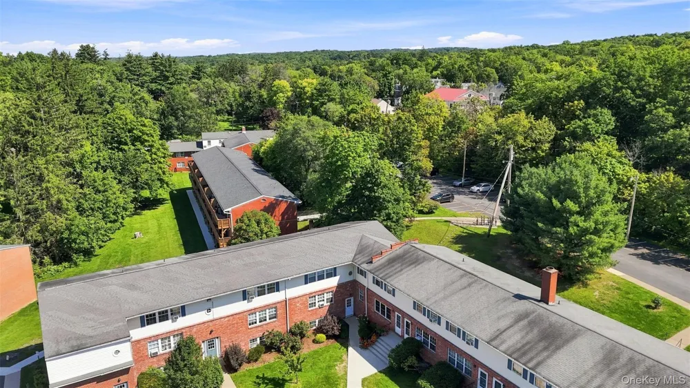 19 Huguenot Street #3 New Paltz, NY 12561