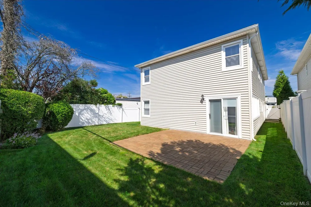 1985 Park Street Atlantic Beach, NY 11509