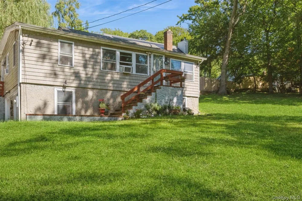 25 Tamarack Road Rocky Point, NY 11778
