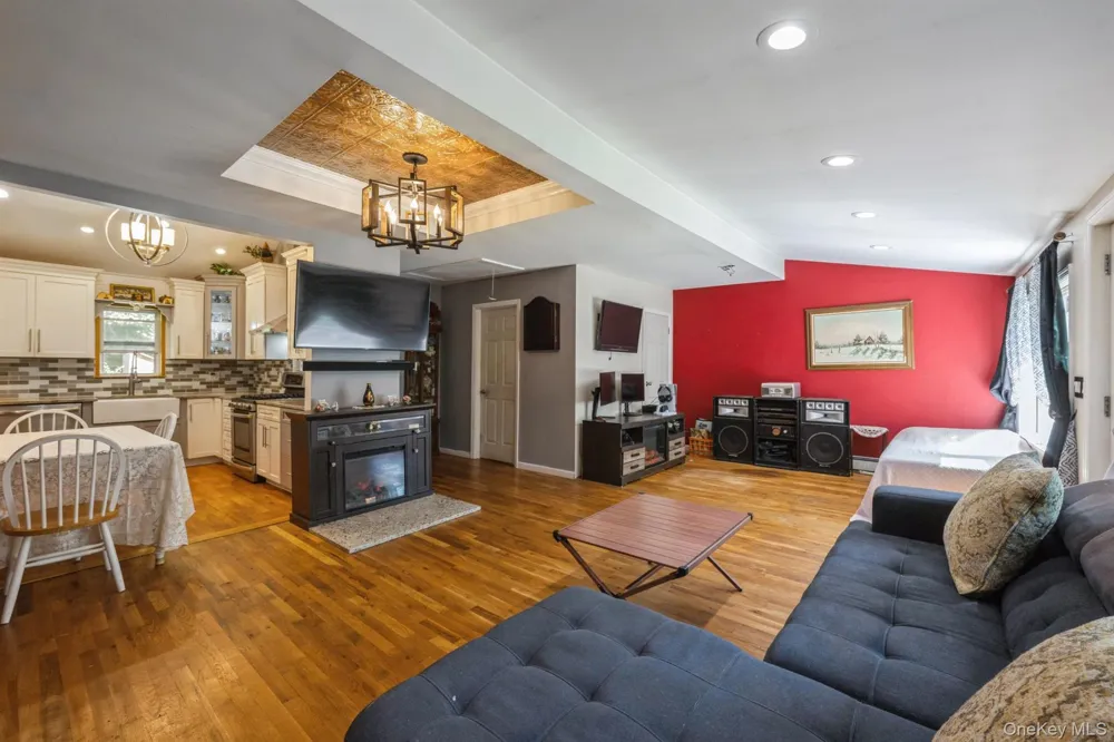 25 Tamarack Road Rocky Point, NY 11778