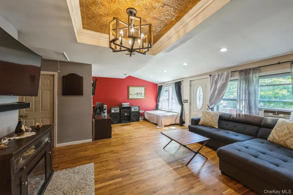 25 Tamarack Road Rocky Point, NY 11778