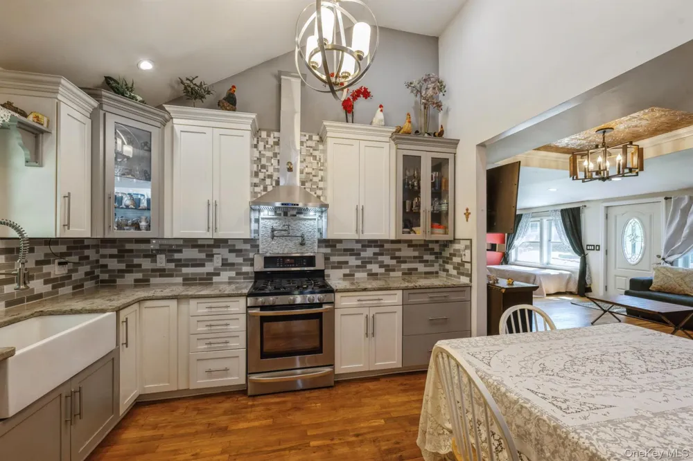 25 Tamarack Road Rocky Point, NY 11778