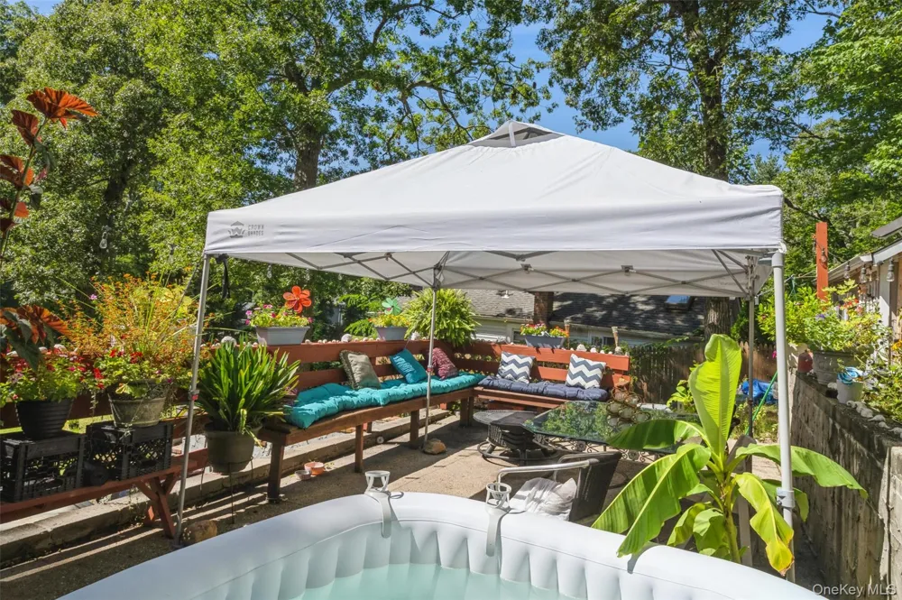 25 Tamarack Road Rocky Point, NY 11778