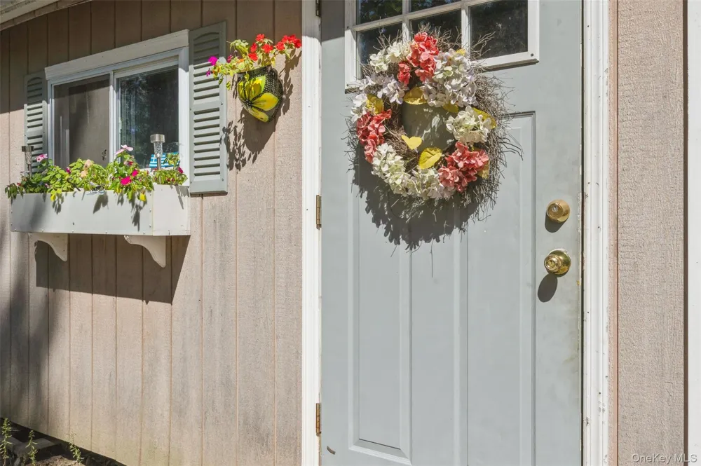 25 Tamarack Road Rocky Point, NY 11778