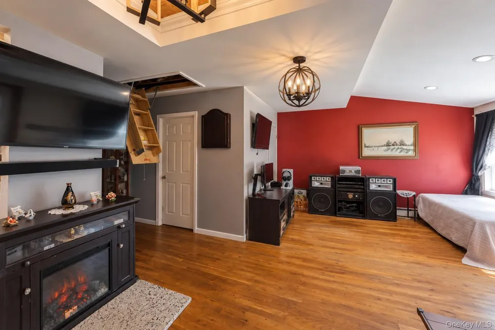 25 Tamarack Road Rocky Point, NY 11778