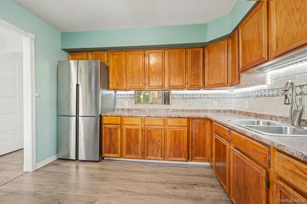 13 Old Anvil Lane Middletown, NY 10940
