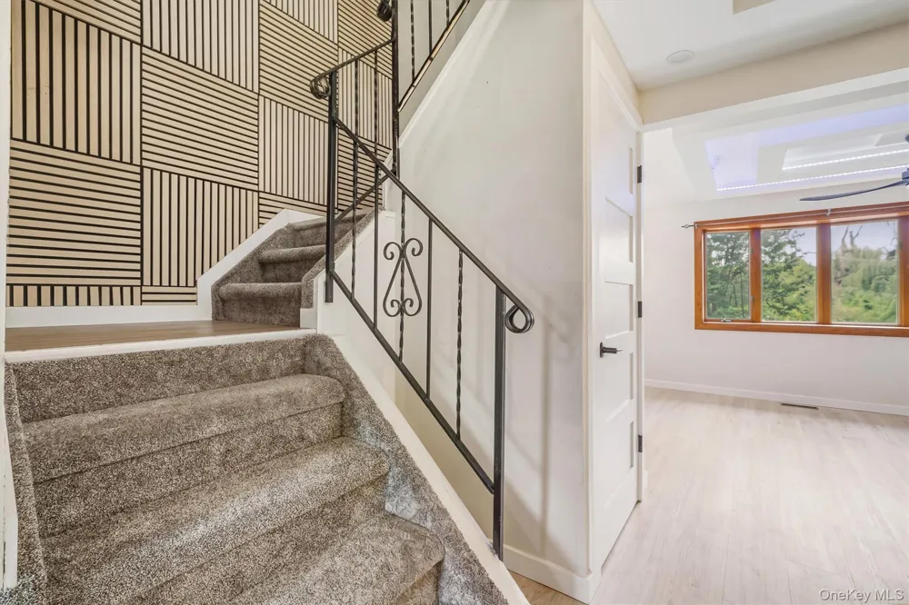 13 Old Anvil Lane Middletown, NY 10940