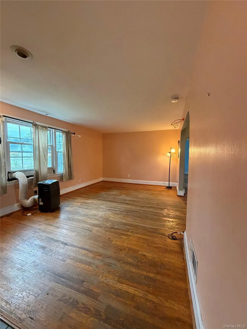 15 Caywood Place Hyde Park, NY 12538