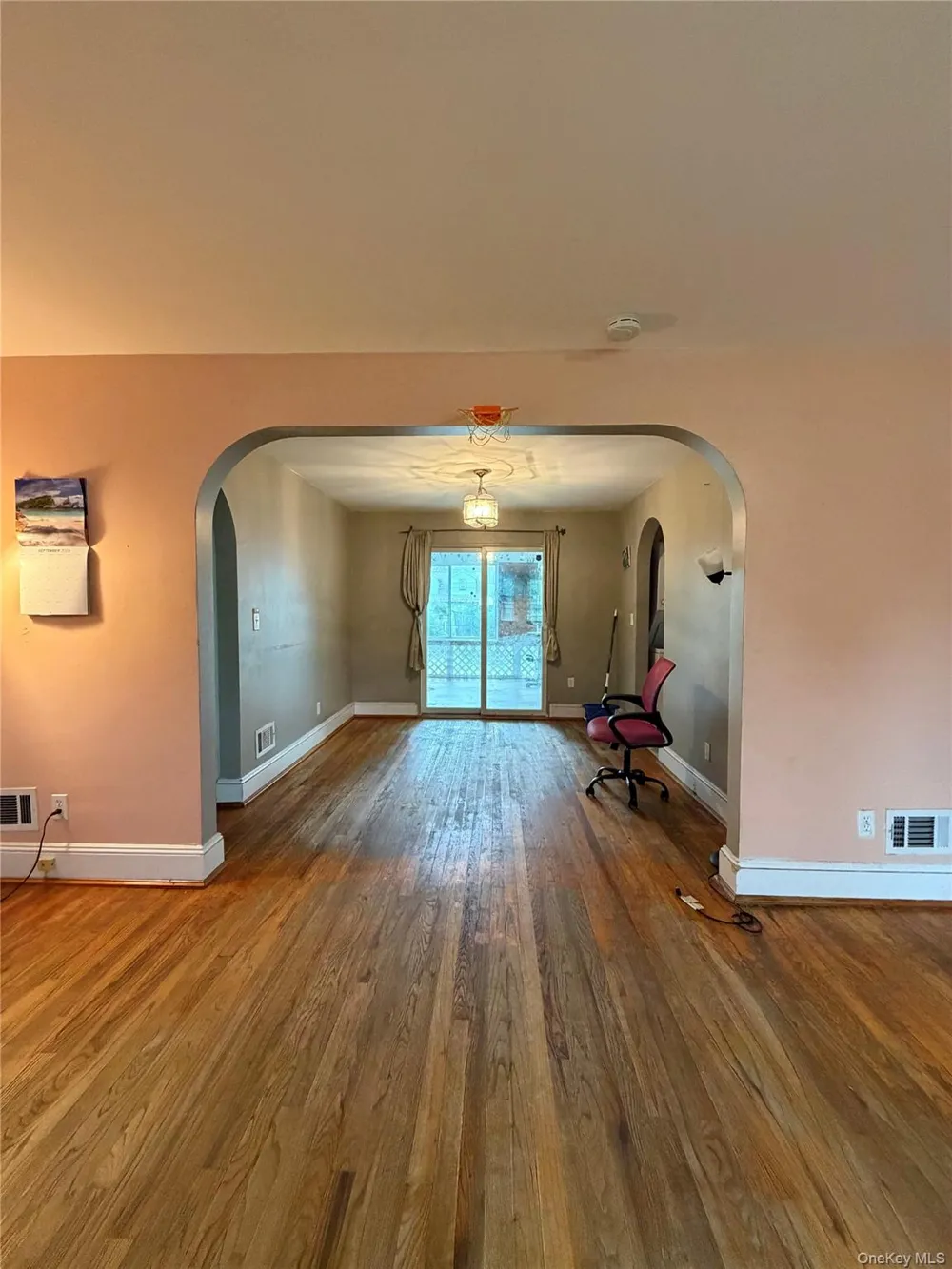 15 Caywood Place Hyde Park, NY 12538