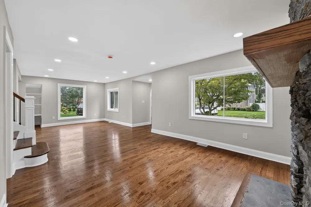 203 Massachusetts Avenue Massapequa, NY 11758