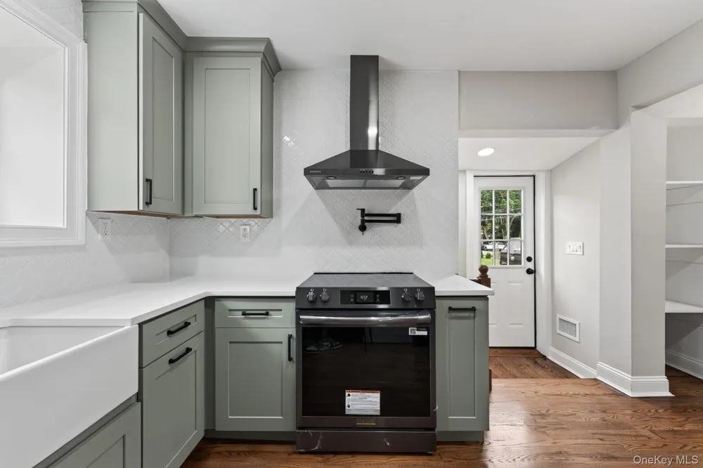 203 Massachusetts Avenue Massapequa, NY 11758
