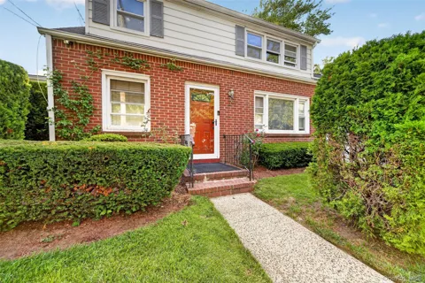 69 Stewart Avenue