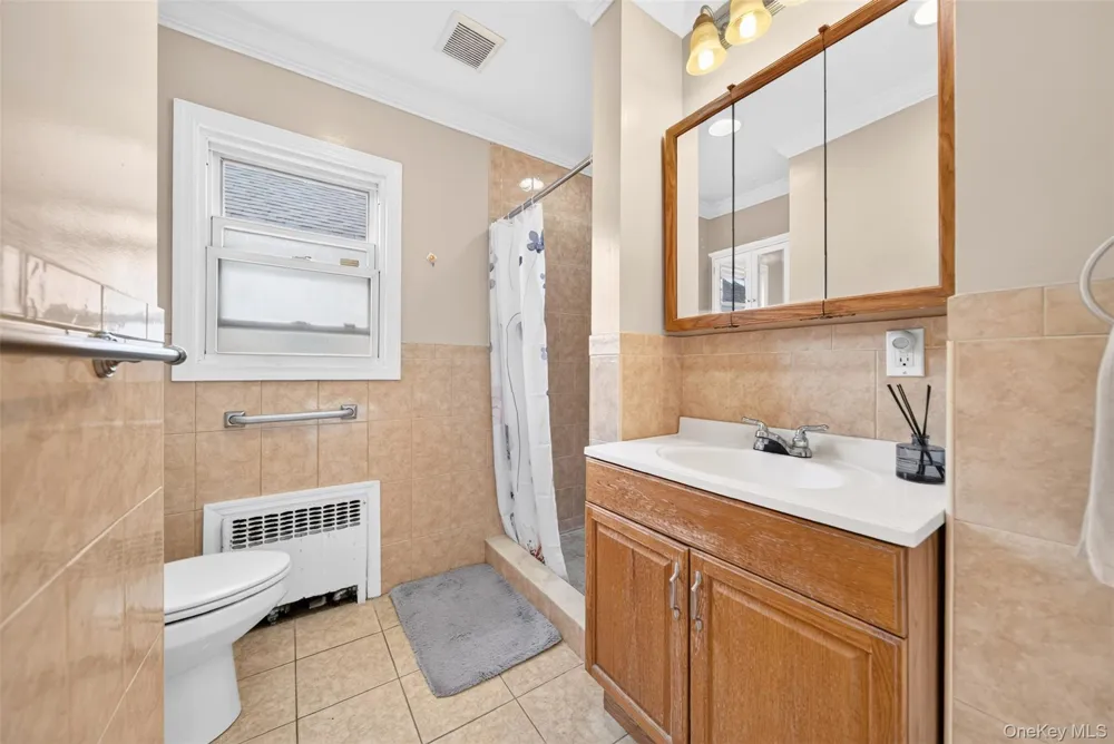 69 Stewart Avenue Garden City, NY 11530