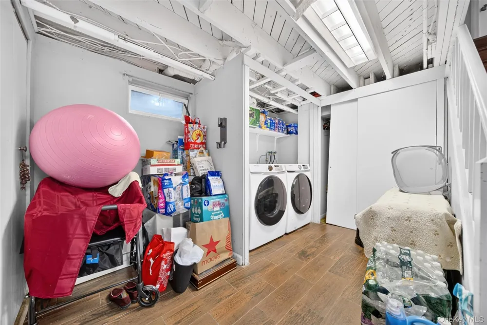 69 Stewart Avenue Garden City, NY 11530