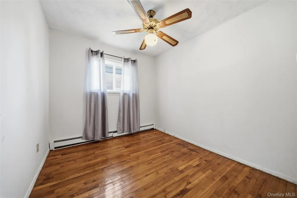 52 15th Street Wyandanch, NY 11798