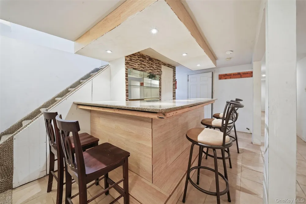 52 15th Street Wyandanch, NY 11798