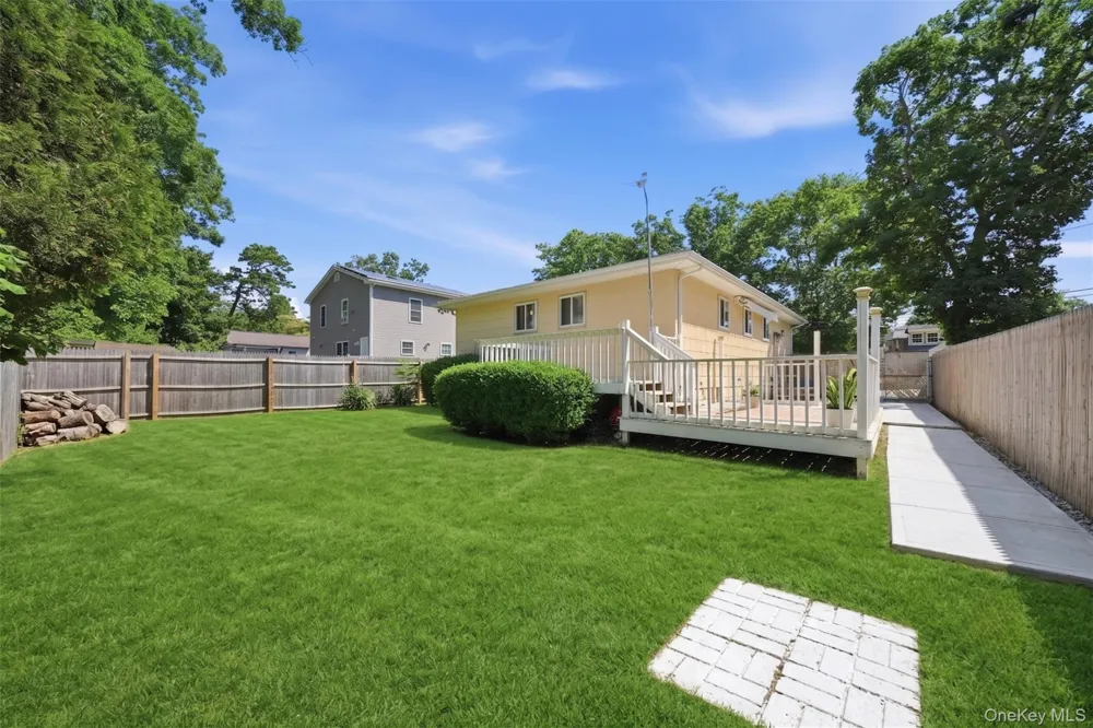 52 15th Street Wyandanch, NY 11798