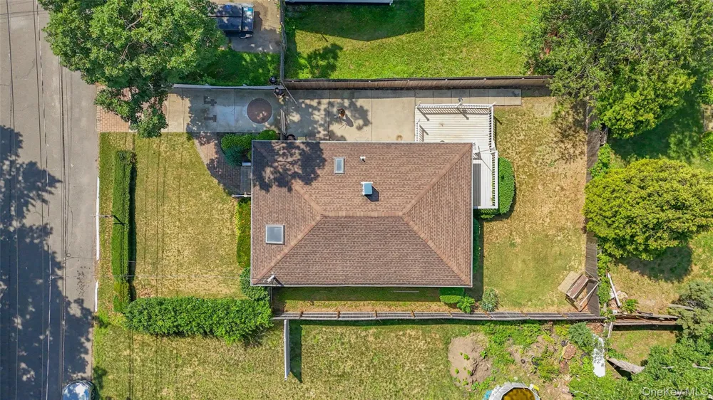 52 15th Street Wyandanch, NY 11798