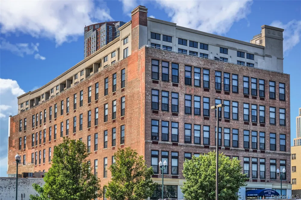 25 Leroy Place #PH7 New Rochelle, NY 10805