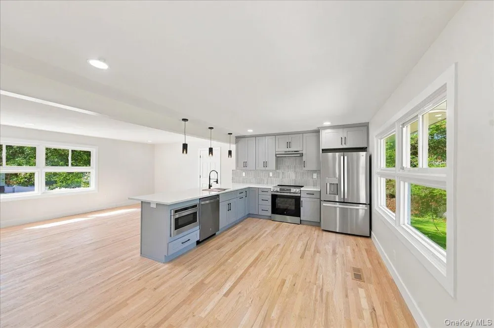 724 Locksley Road Yorktown Heights, NY 10598