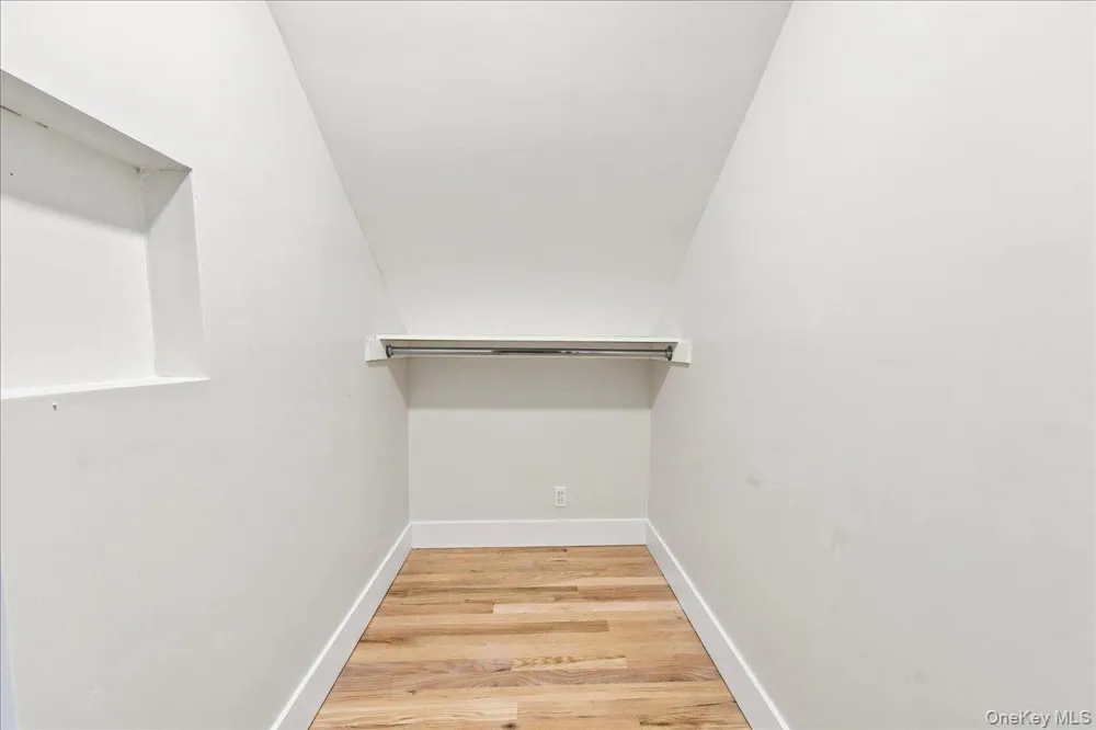 724 Locksley Road Yorktown Heights, NY 10598