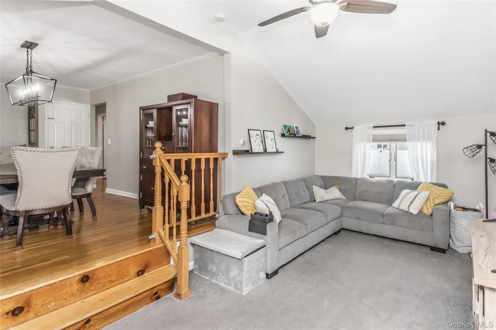 78 Little Plains Road Huntington, NY 11743