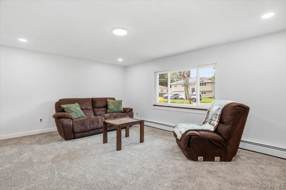 38 Appel Drive E Shirley, NY 11967