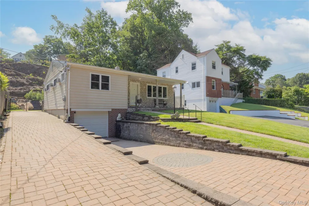 458 Midland Avenue Yonkers, NY 10704