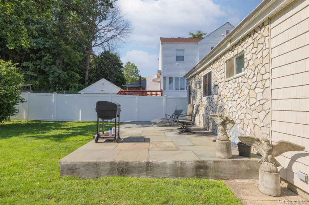 458 Midland Avenue Yonkers, NY 10704