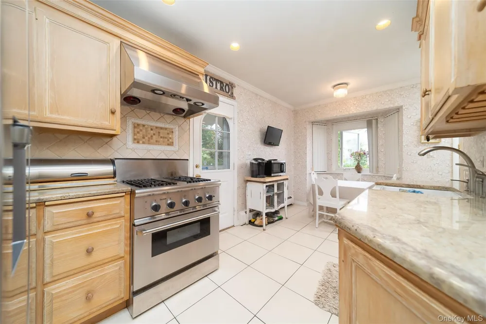 145-67 5th Avenue Whitestone, NY 11357