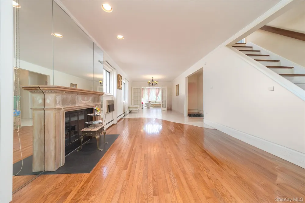 145-67 5th Avenue Whitestone, NY 11357