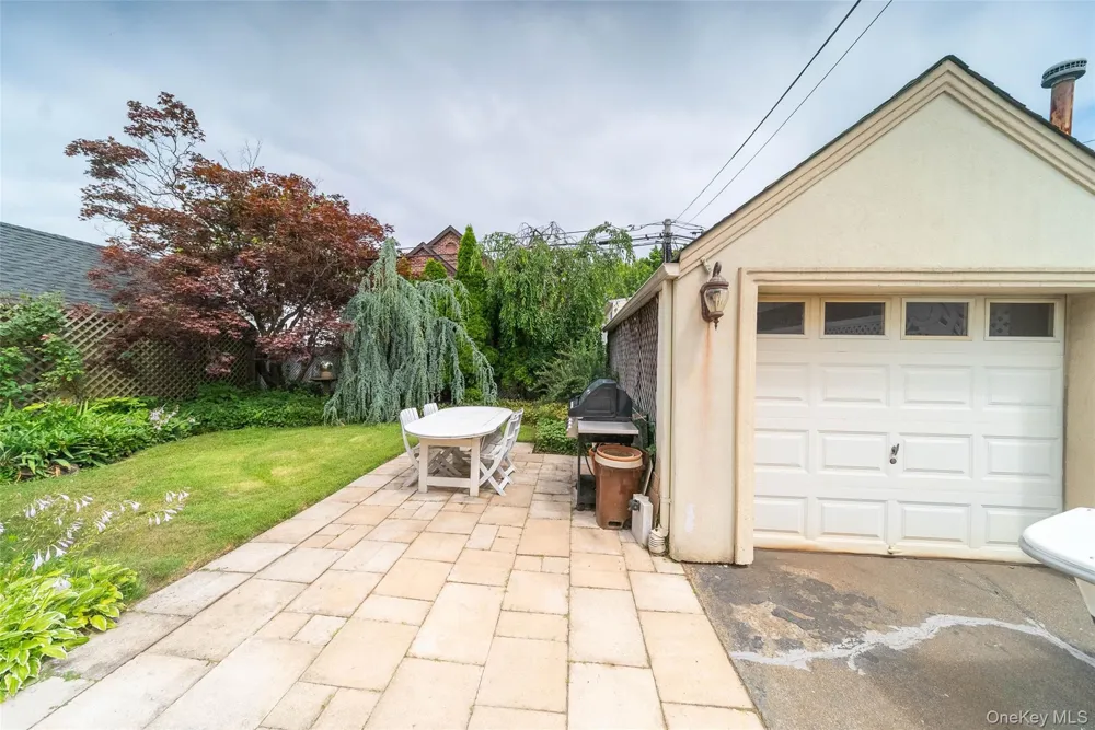 145-67 5th Avenue Whitestone, NY 11357
