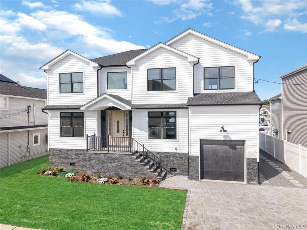2849 Alder Road Bellmore, NY 11710