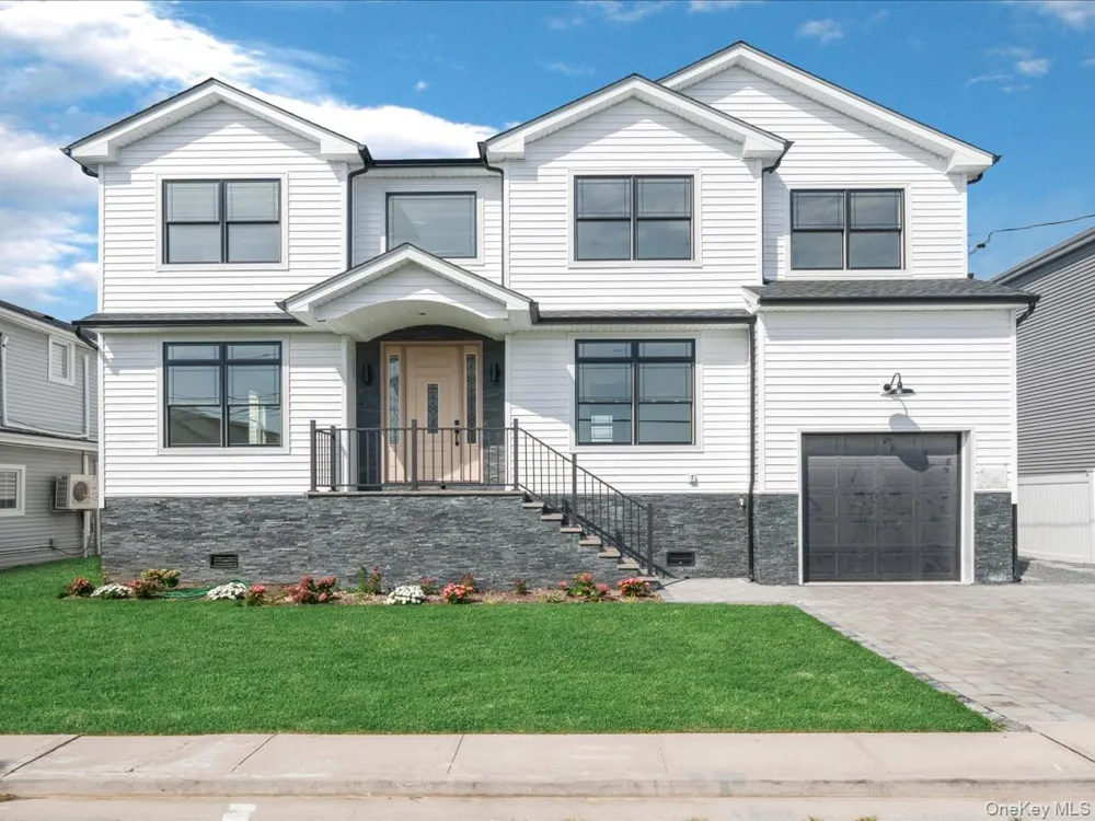 2849 Alder Road Bellmore, NY 11710