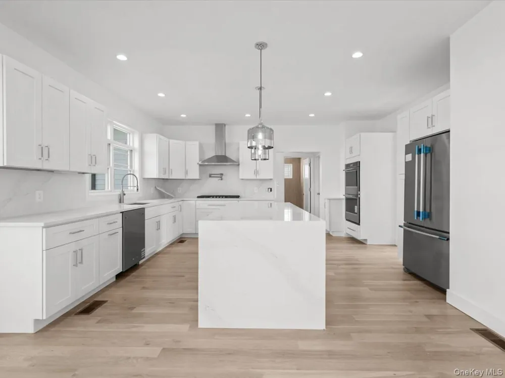 2849 Alder Road Bellmore, NY 11710
