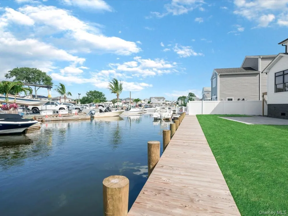 2849 Alder Road Bellmore, NY 11710