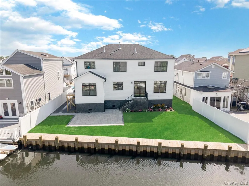 2849 Alder Road Bellmore, NY 11710