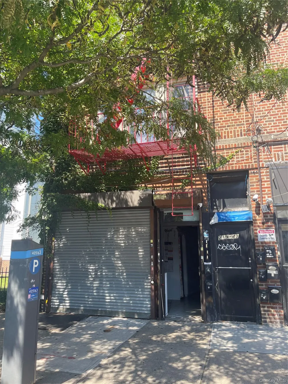 21943 Jamaica Avenue Queens Village, NY 11428
