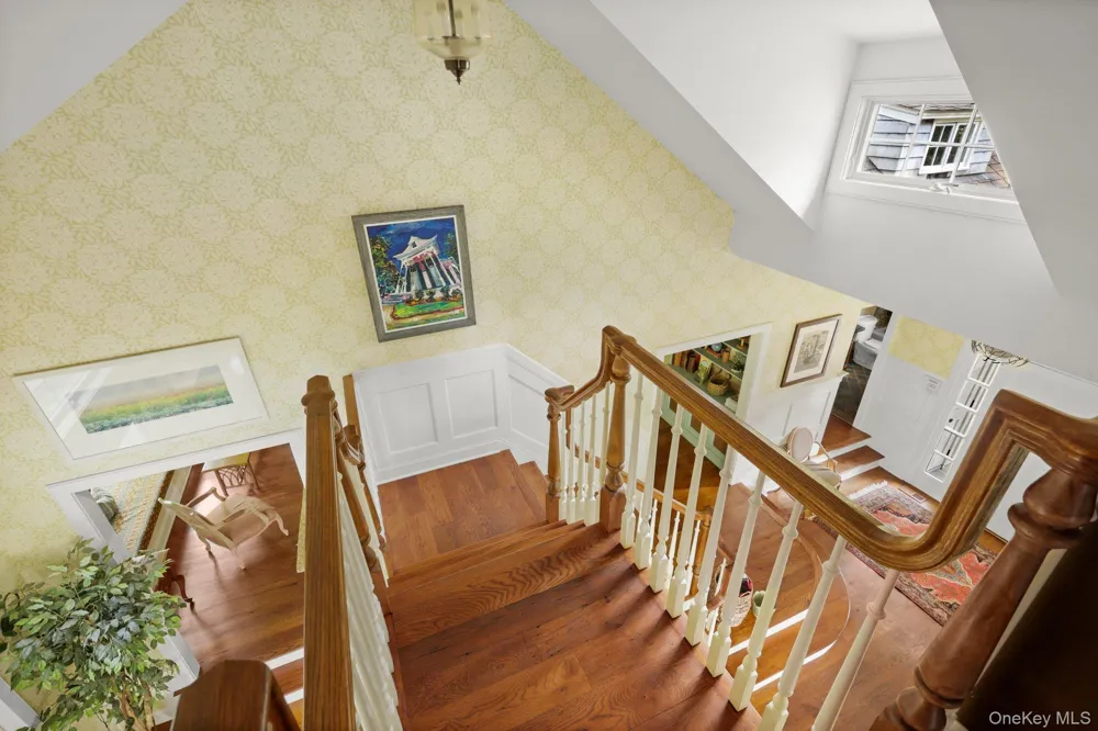 10 Hickory Lane Bedford, NY 10506