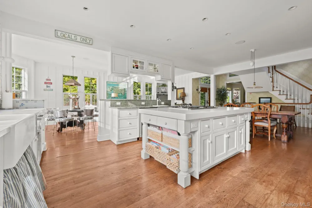 10 Hickory Lane Bedford, NY 10506