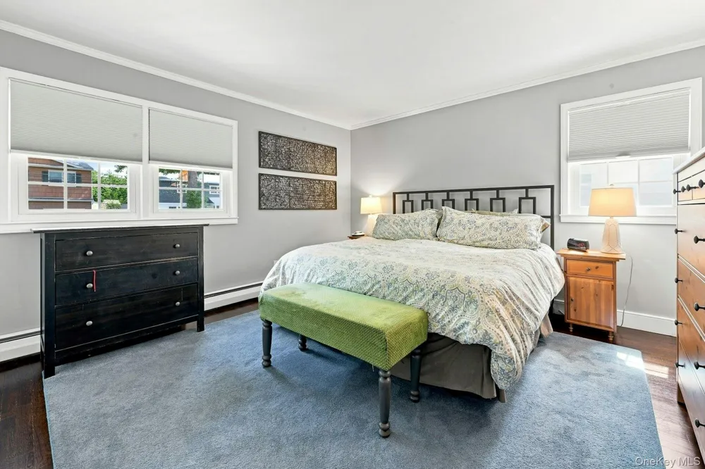 39 Harriet Lane Huntington, NY 11743