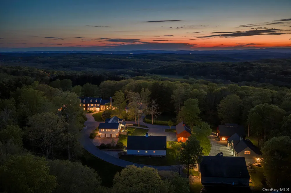 482 Overlook Road Millbrook, NY 12545