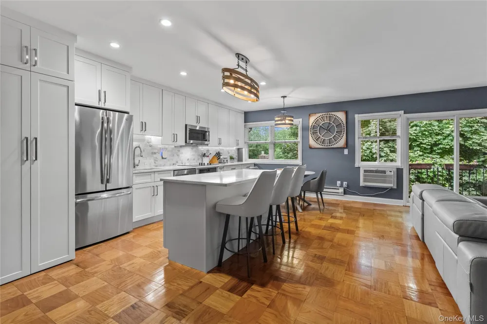 73 Lorraine Terrace #325 Mount Vernon, NY 10553
