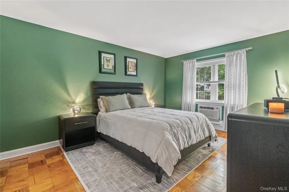 73 Lorraine Terrace #325 Mount Vernon, NY 10553