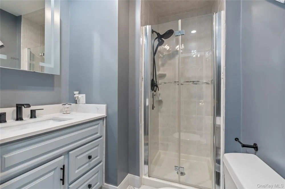 73 Lorraine Terrace #325 Mount Vernon, NY 10553
